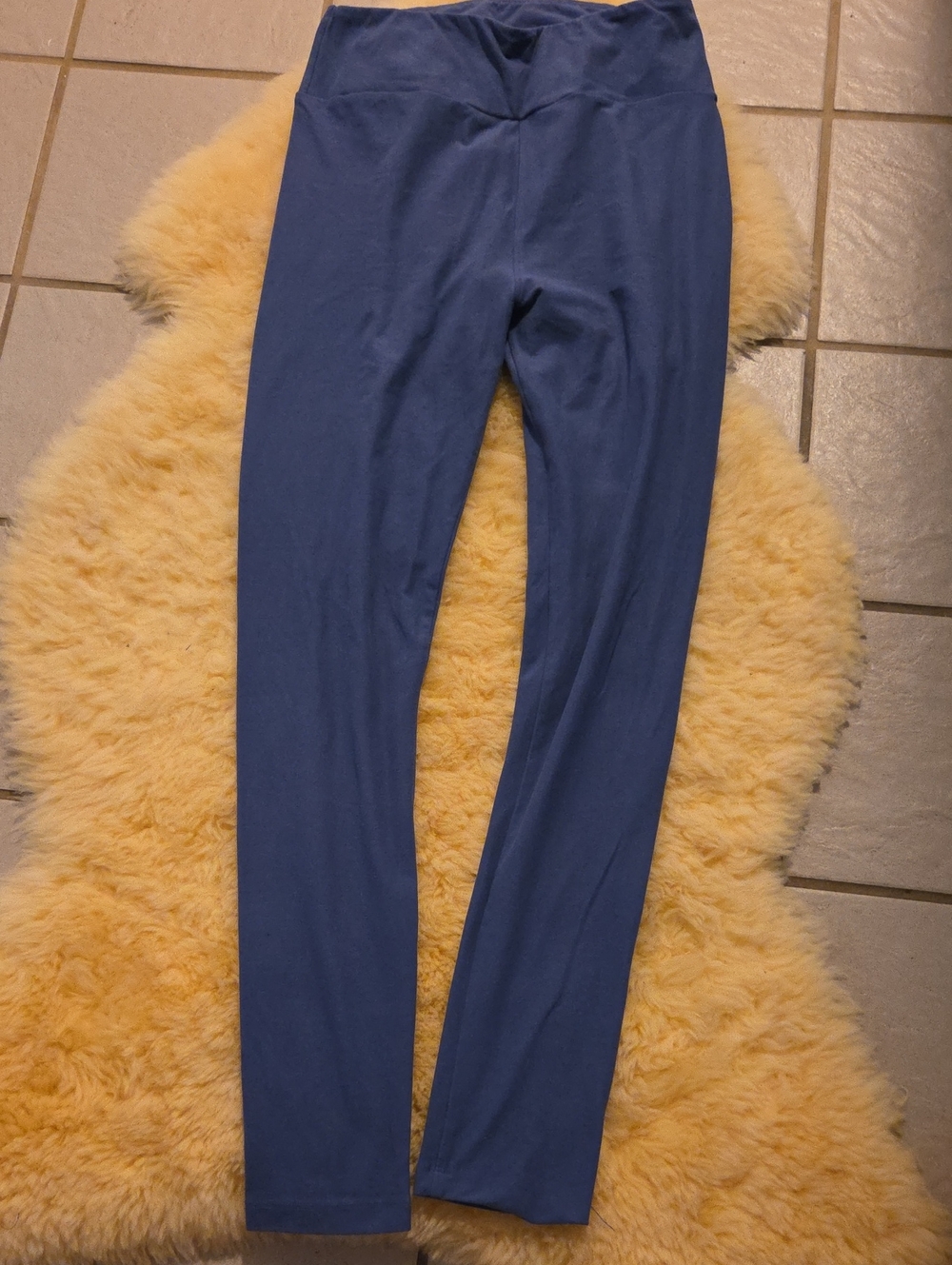 LuLaRoe Solid Navy Blue Leggings